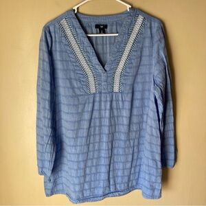 GAP Chambray V-Neck Tunic Blouse with Embroidery; 100% Cotton